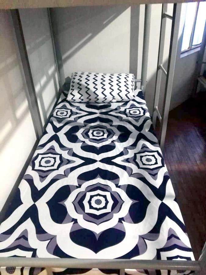 Mang Ben Dormitory Quezon City Esterno foto