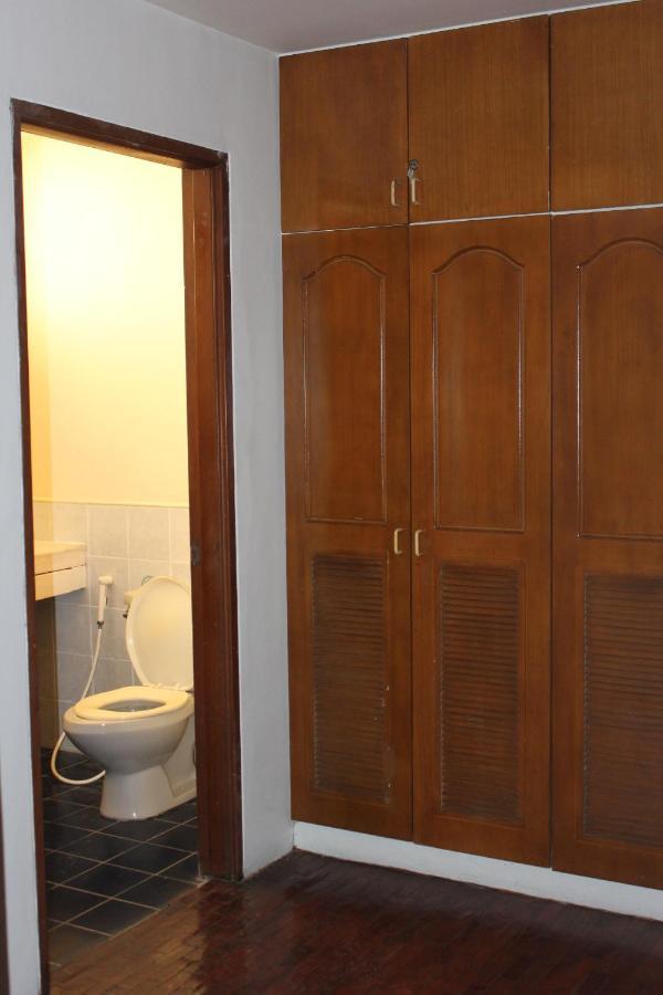 Mang Ben Dormitory Quezon City Esterno foto