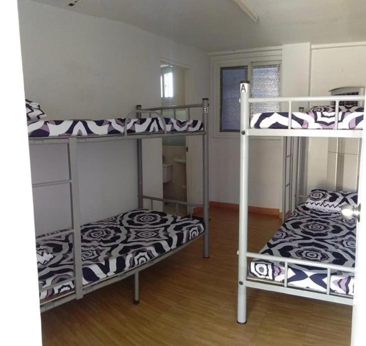 Mang Ben Dormitory Quezon City Esterno foto